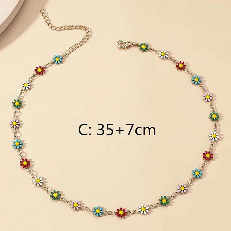 Summer Jewelry, Women's White and Colorful Flower Necklace, Cute Flower Necklace That Won't Fade, Adorable Necklace.